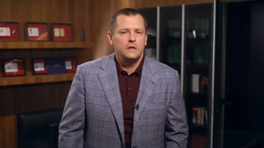 Мер Дніпра: Кабмін займається самообманом, транспорт фактично працює