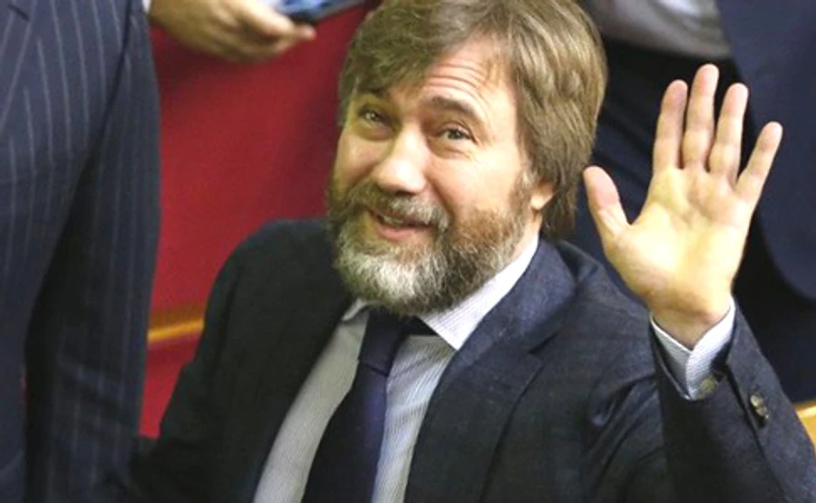 Глава СБУ подтвердил, что Новинский вылетел из страны