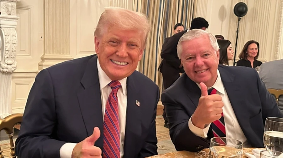 Сенатор Грэм ответил на заявление Кремля об иммунитете от санкций: Трамп меняет правила игры