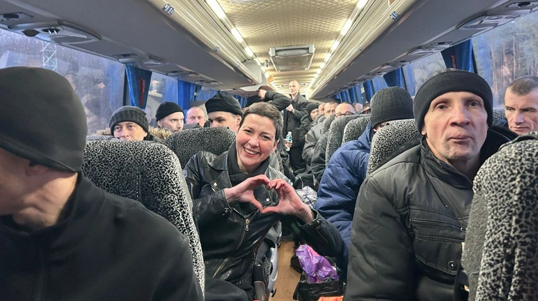 Зеленський поговорив із Колесніковою й хоче поновлення обмінів між Україною і РФ