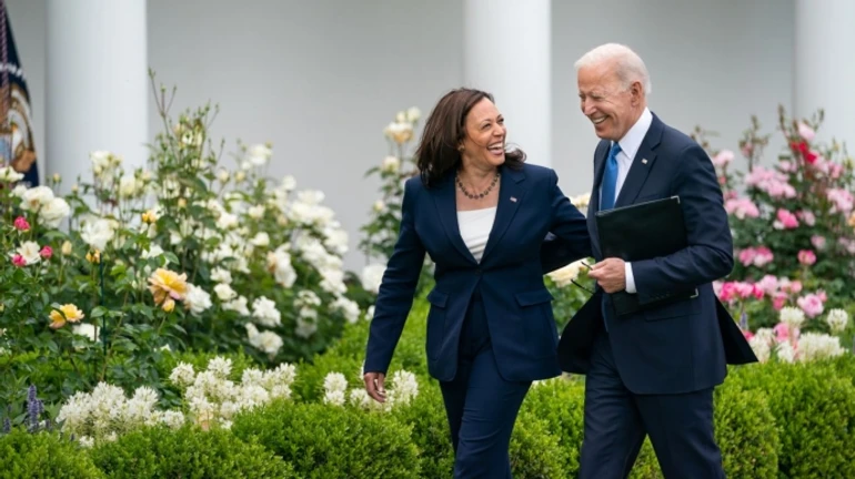 Biden backs Kamala Harris as new Democratic presidential candidate