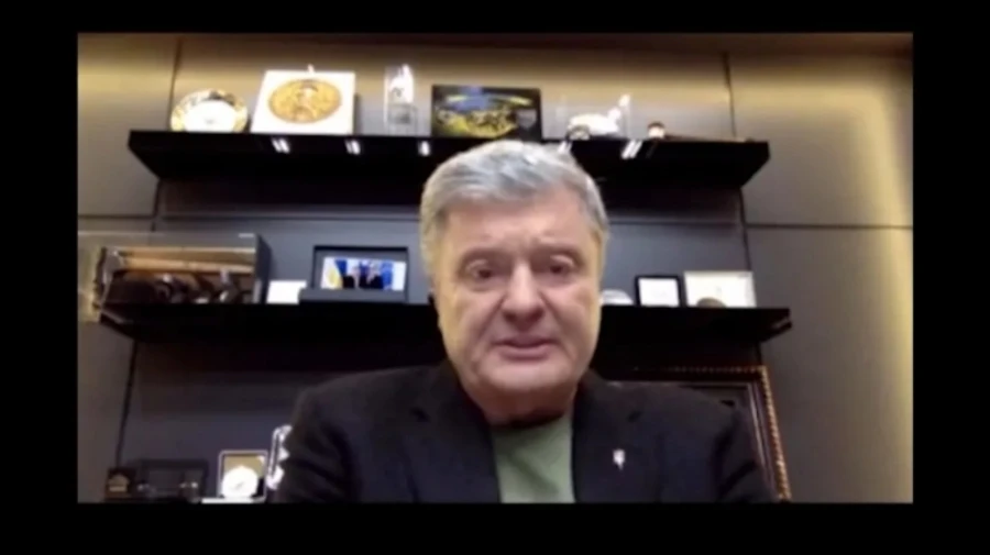 Россияне от имени Порошенко набирали военных в частную армию - СМИ