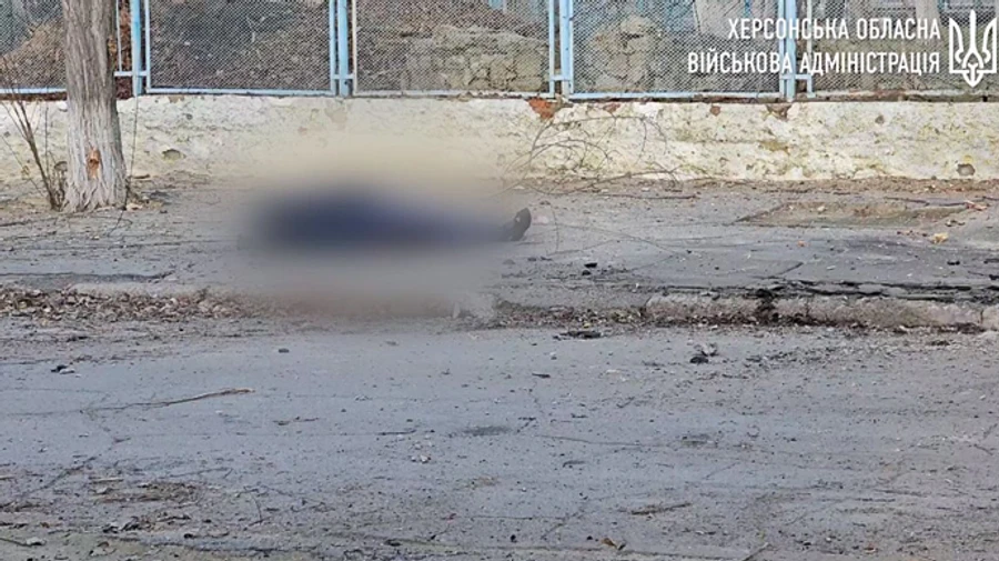 Россияне ударили по центру Херсона: 2 погибших