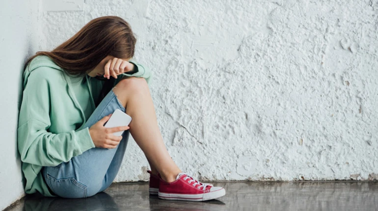 Мой ребенок себя режет: что делать? Объяснение психолога