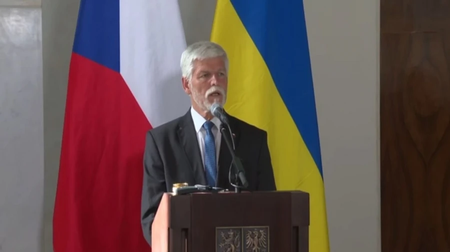 Czech president: We are discussing artillery shell supplies to Ukraine for 2026