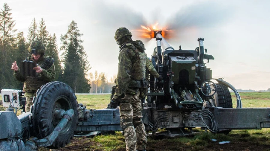 Ukrainian defenders destroy 31 Russian artillery systems and 27 armoured combat vehicles in one day