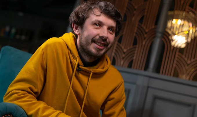 Роман Чихарівський (Пан Роман) – Любов до Фаріон, меми Порошенка, ігнорування Зеленського