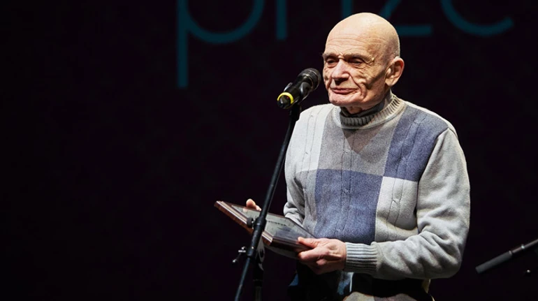 Марк Белорусец: Всередине России империя-мертвец бьется о стенки гроба, но мертвому не стать живым