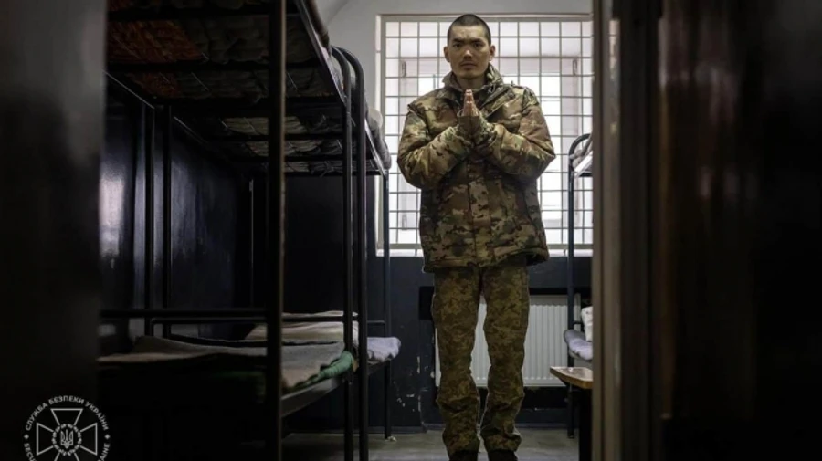 Over 100 Chinese citizens reportedly fight on Russia's side but have no ties with Beijing