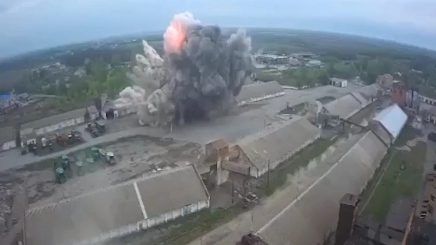 Dnipropetrovsk region: Russian missile destroys grain warehouse