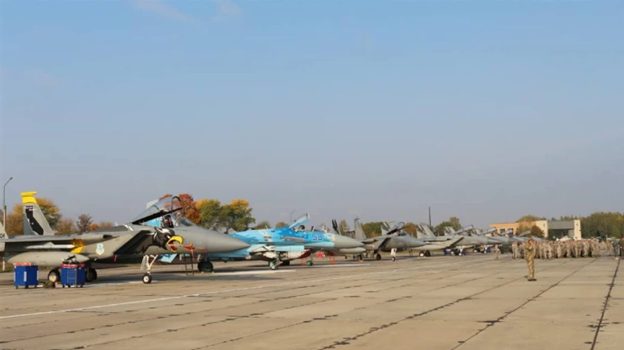 Russian occupying forces attack airfield in Starokostiantyniv, Khmelnytsky region