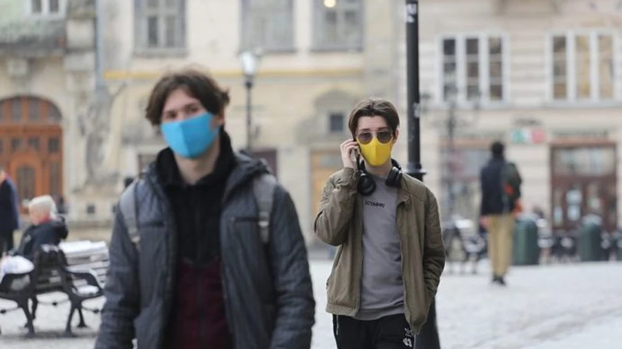 Закриття шкіл та скасування планових операцій: Львів посилить карантинні заходи