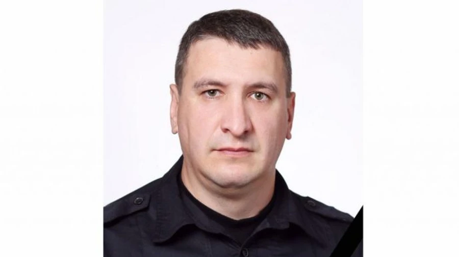 Майор поліції загинув у ДТП, доставляючи зловмисника