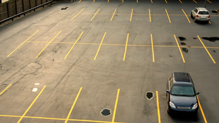 Зачем платить: сколько Киев и другие украинские города зарабатывают на паркингах