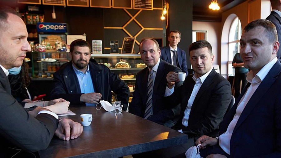 В МВС заявили, що розберуться із Зеленським і його можливим порушенням карантину 