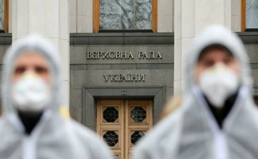 Спікер розповів, коли парламент зможе повернутись до звичного режиму роботи