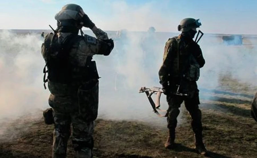 Українські позиції обстріляли із БТР під Зайцевим