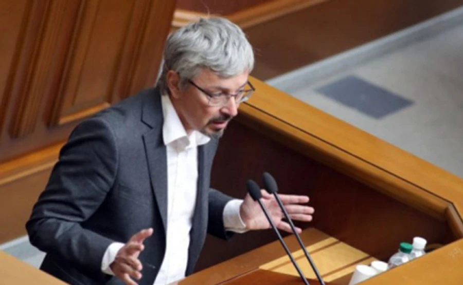 Слуги народу подали у Раду закон про медіа