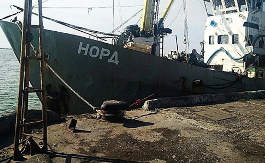 Членам екіпажу судна Норд паспорти РФ не віддали: вручили повістки в СБУ 