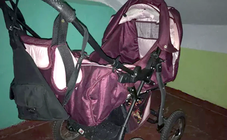 Появилось видео похищения младенца из киевского детсада