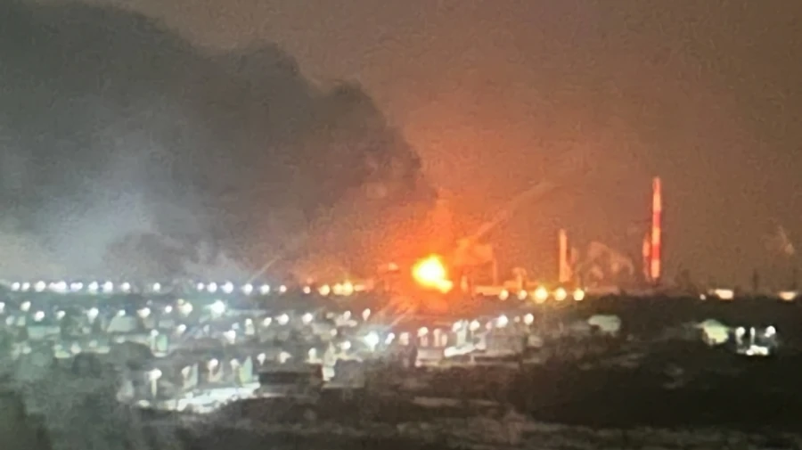 Drones attack oil refinery in Russia's Samara Oblast, Russian official says – video