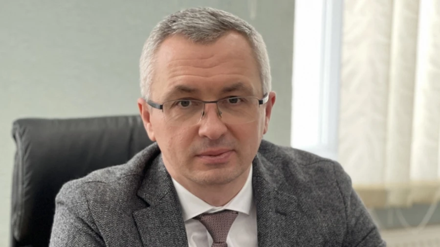 САП просит конфисковать дом и земельный участок главного таможенника