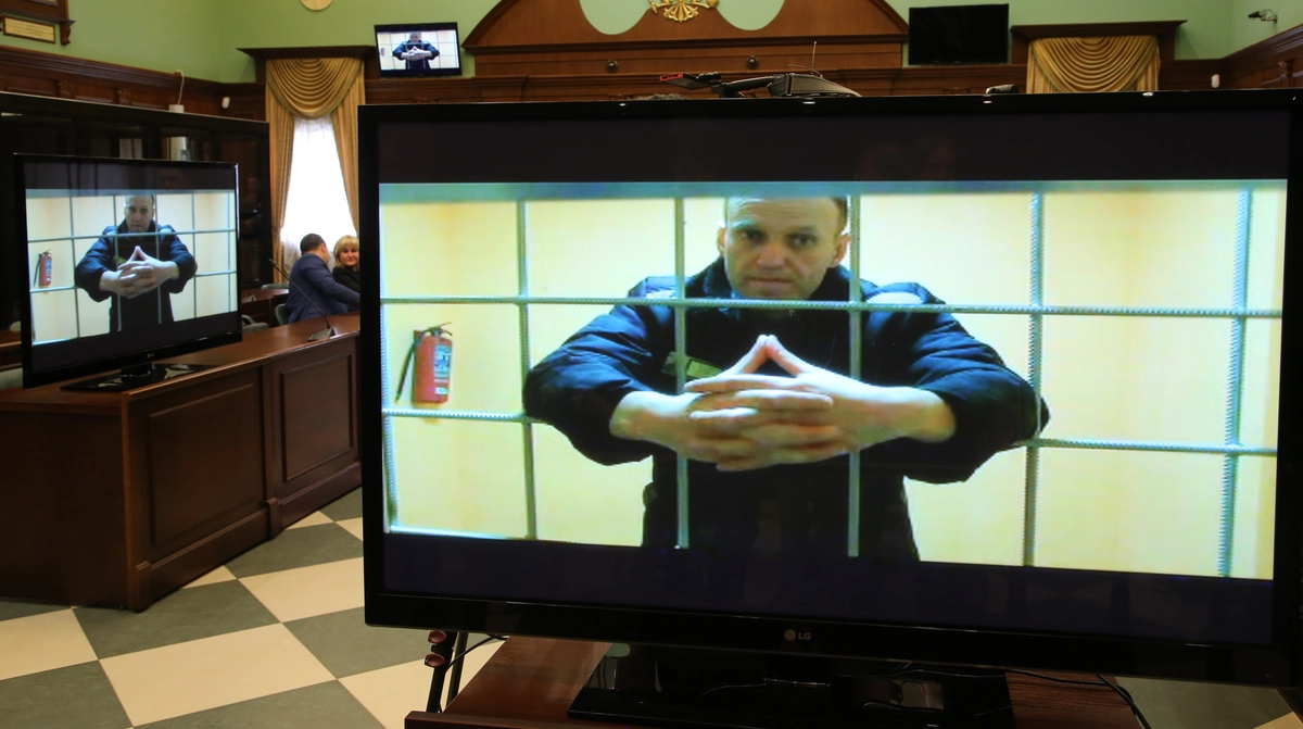 Russian Supreme Court brands Navalny's Anti-Corruption Foundation "terrorist organisation"