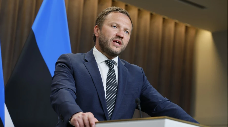 Estonian foreign minister says Russian attack made it harder for his team to cross Ukrainian-Polish border