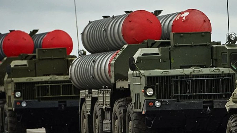 Missile strike on Ukraine's south: woman killed in Kherson Oblast