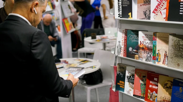 Секрети витривалості – у крихкості існування: як Україна утримує увагу на Франкфуртському книжковому ярмарку