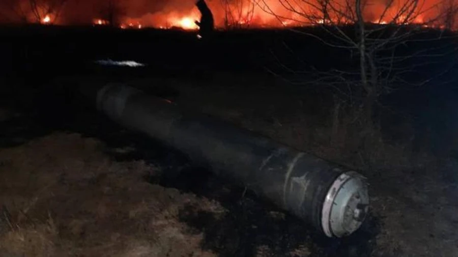 Russians shell Pechenihy in Kharkiv Oblast with S-300