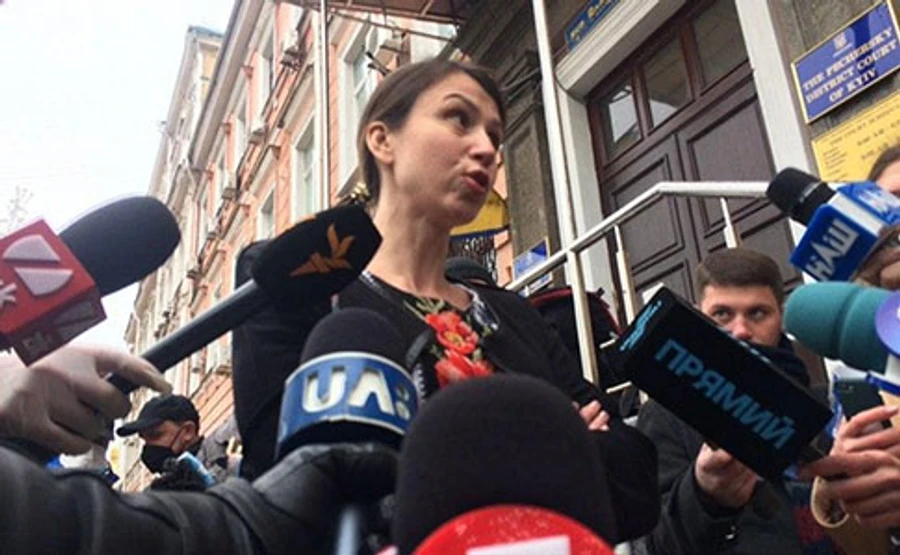 ДБР хоче посадити Чорновол під цілодобовий домашній арешт