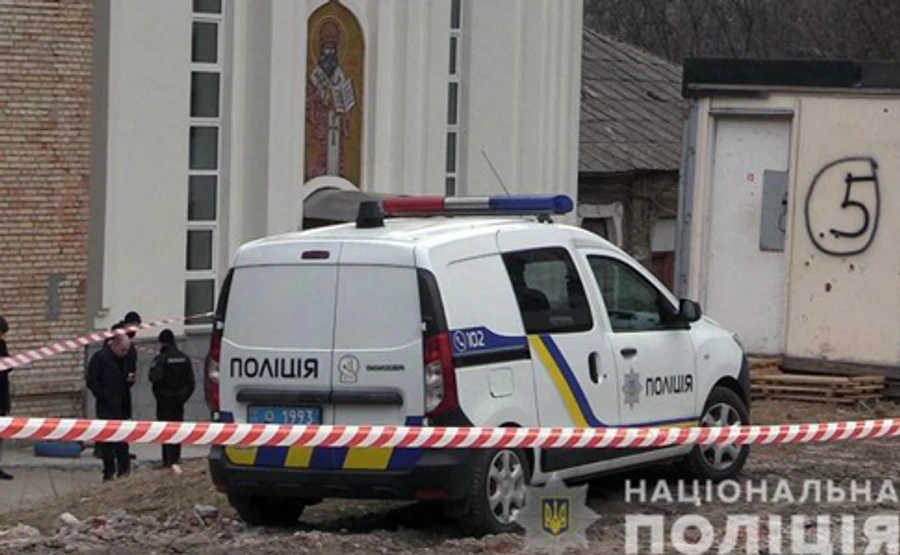 У поліції назвали попередню причину смерті працівника АП 
