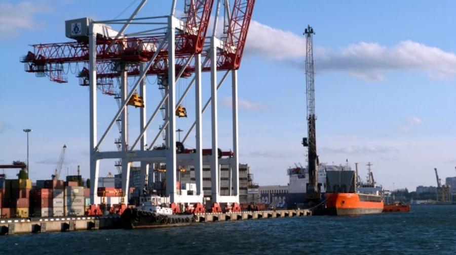 Russia opens Mariupol and Berdiansk to foreign ships