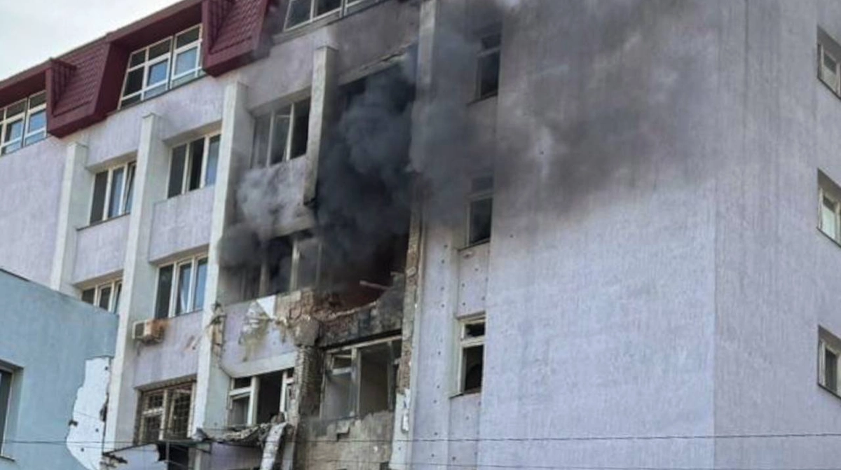 Sumy under Russian attack: fire rages, six people injured