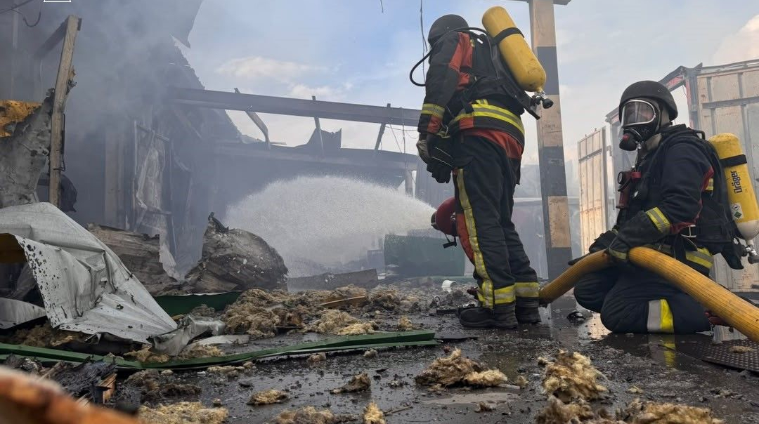 РФ атакувала Запоріжжя та район: є загиблий та 6 постраждалих