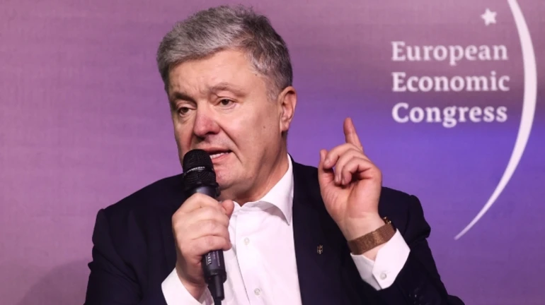 Нова справа проти Порошенка: слідство вважає, що він готував Харківські угоди