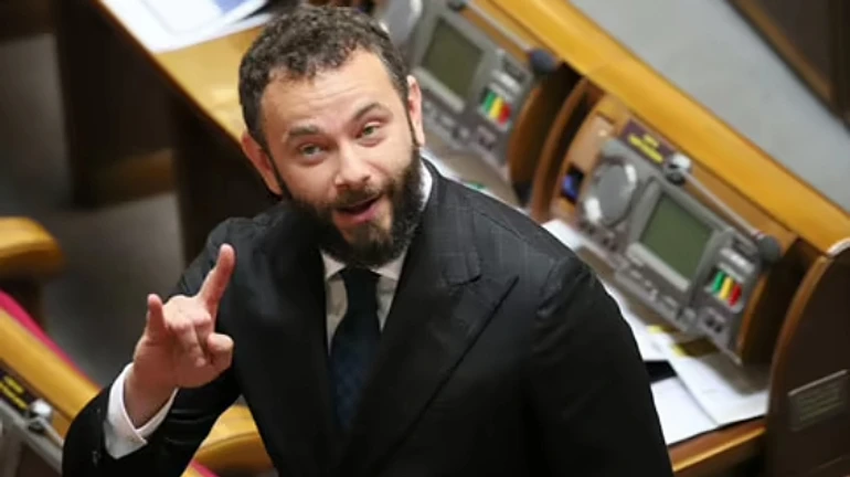 СБУ і ДБР обшукують нардепа Дубінського: використав хворобу батька, щоб гайнути за кордон