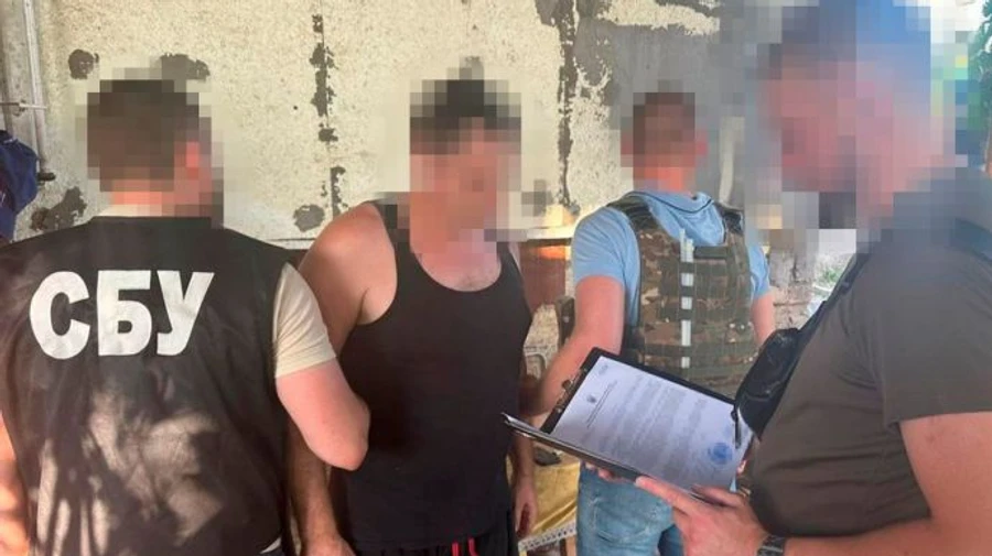 В Николаеве поймали мужчину, который искал мосты и сливал видео о движении ВСУ россиянам