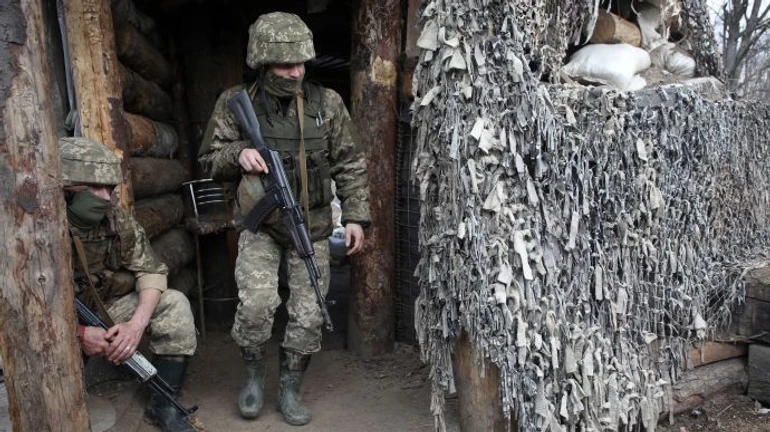 Запад предупредил о высокой вероятности вторжения России в Украину зимой – FT