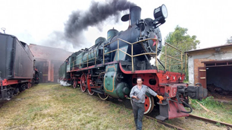 Абдула, поджигай!. Как оживают ретро-паровозы на железных дорогах Украины