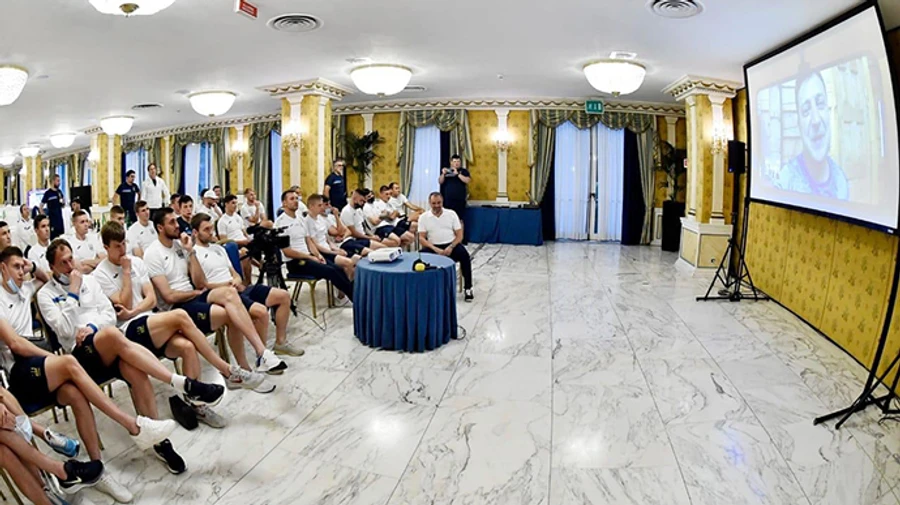 Зеленський перед матчем Україна-Англія: Батькам є чого повчитися в дітей