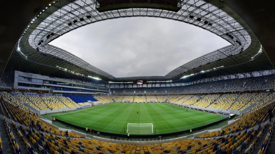 На стадіоні у Львові відкриють центр вакцинації від COVID-19