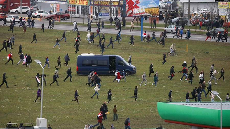 В Минске задержали члена Координационного совета и еще 300 человек