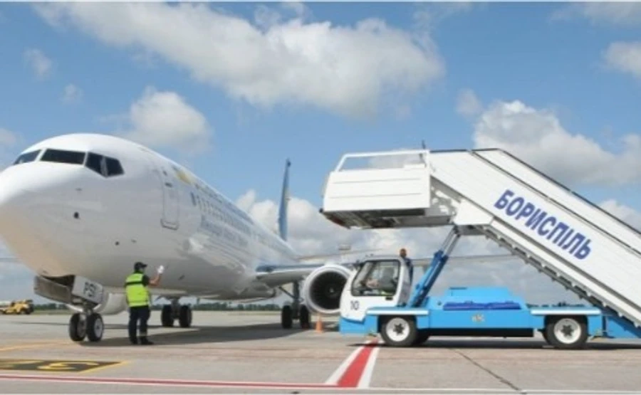 На Шри-Ланке более сотни украинцев не посадили на борт в Украину