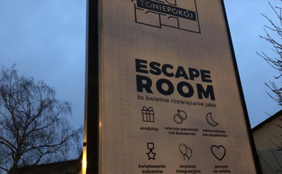 5 дівчат-підлітків загинули під час пожежі у квест-кімнаті у Польщі