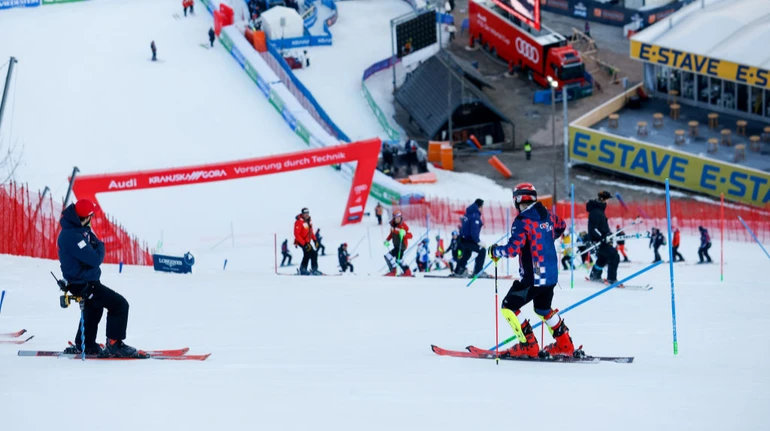Перші старти нового року для жінок, повернення Влхової наближається. Анонс гірськолижного вікенду