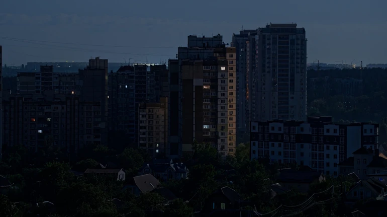 7 січня графіки відключення світла діятимуть усю добу