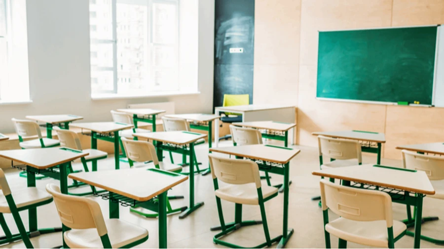 У Києві мають продовжити зимові канікули до 1 лютого через відключення світла