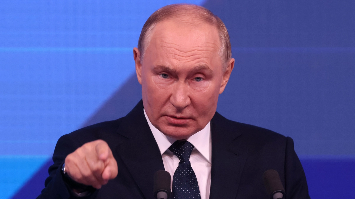 Media report reveals secret Putin order to detain people opposing war without trial
